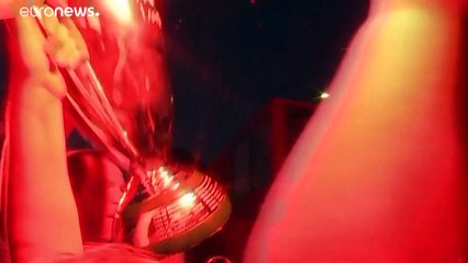 Liverpool celebra a lo grande y sin distancia física su primer campeonato de Liga en 30 años