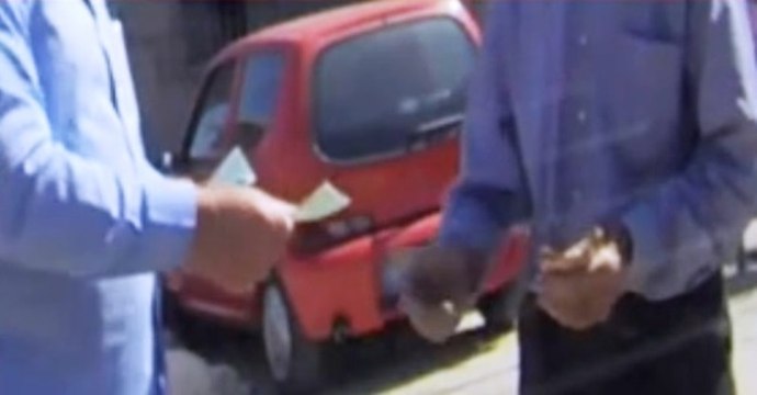 Paternò (CT) - Pizzo e minacce, arrestati due fratelli (26.06.20)