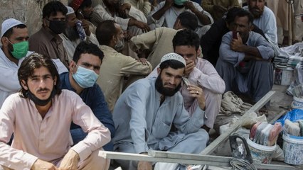 لاسيما في الخليج.. الحكومة الباكستانية تتوقع انخفاض تحويلات المغتربين