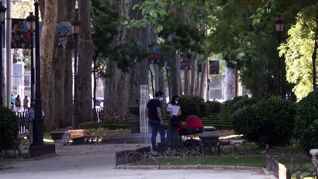 Inés Arrimadas y Xavier Cima, primeros paseos junto al pequeño Álex