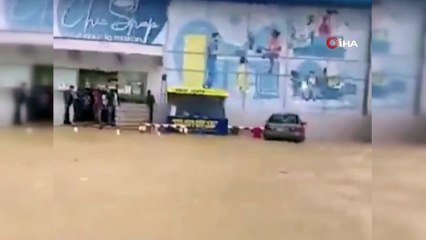 - Fildişi Sahili'nde sel felaketi: 5 ölü