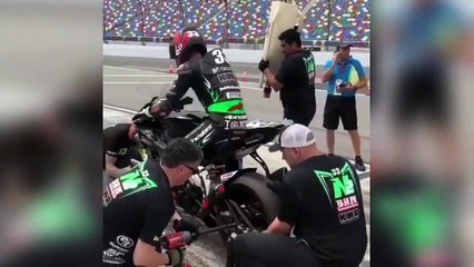 Funny Motorcycle FAIL & WIN Compilation _fire_ BEST OF March 2020 ( 720 X 720 )