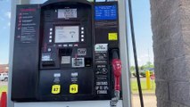 అమెరికాలో పెట్రోల్ cost ఇంత తక్కువా?|| How much is 1 litre petrol/Gas in USA|| Telugu Vlogs from USA
