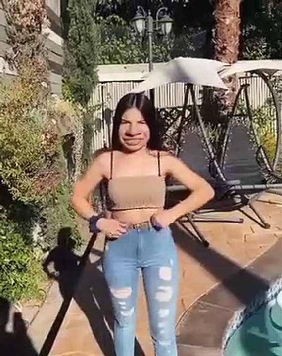 Ne jamais demander à son copain de prendre des photos... Petit filtre bien moche