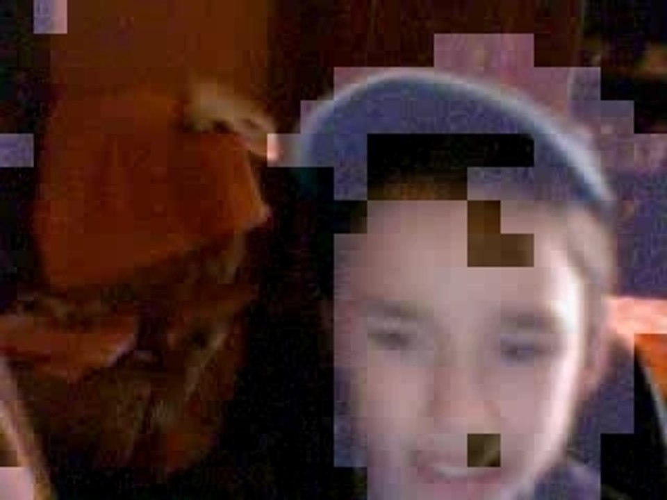 mon frere qui chante le gardien de nuit mdrrrr