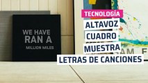 [CH] Altavoz con forma de lienzo que dibuja las letras de las canciones