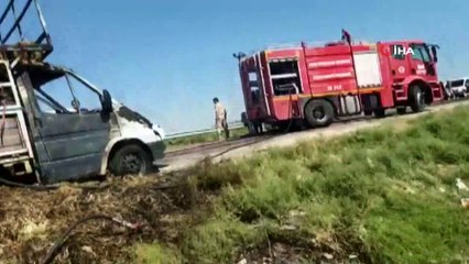 Saman yüklü araç seyir halindeyken alev aldı