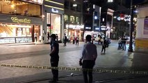- İstiklal Caddesinde bir kişi eline aldığı bıçak ile etrafa saldırdı. Polis caddeyi kapattı. Polis, kendine zarar veren şahsı ikna etmeye çalışıyor.