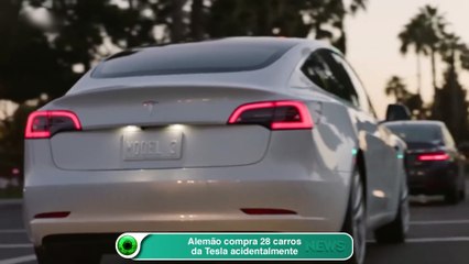 Alemão compra 28 carros da Tesla acidentalmente