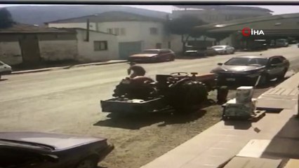 yolun karşısına geçmek isteyen vatandaşa motosiklet böyle çarptı: 1 ölü