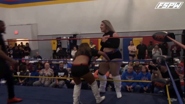 Sadie Lee Moss spanks Madi Maxx