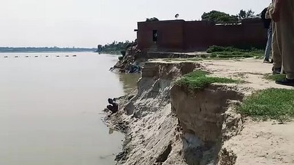 गंगा का जलस्तर बढ़ने से बढ़ा कटान