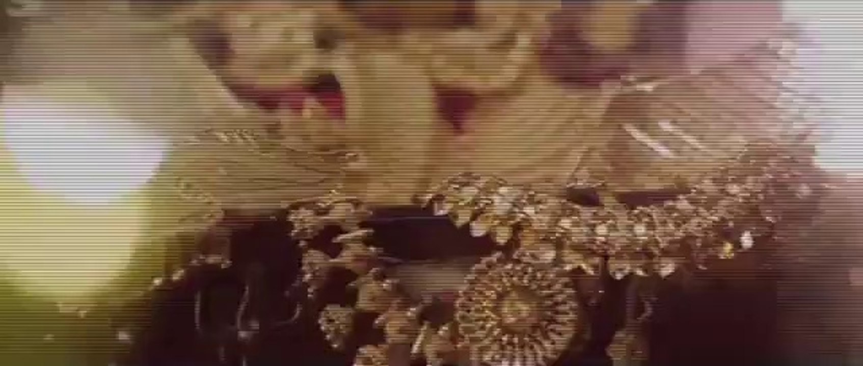 ALUKKA GOLD PALACE DELHI & EDAPPAL - Buy Golds & Diamonds - Reowned Jewellery Shop