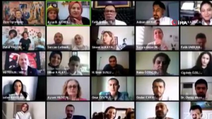 10 yaşındaki Hilal, giydiği madenci elbisesi ile Bakan Ziya Selçuk'un dikkatini çekti