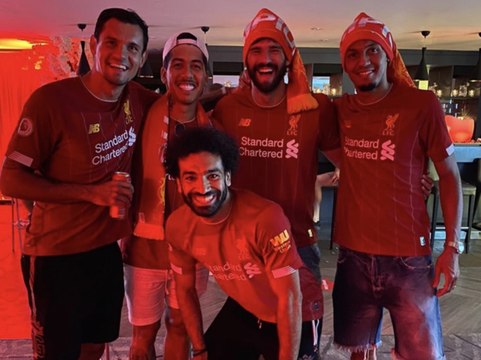 أول تعليق من محمد صلاح على تتويج ليفربول بالدوري الإنجليزي
