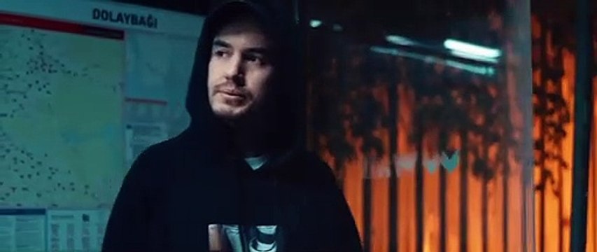 Mustafa Ceceli Irmak Arıcı - Gün Ağarmadan