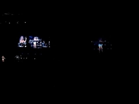 Mariah Carey - Fly Like A Bird Live At Tunisia