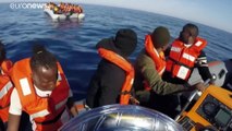 El rescate de migrantes a debate público en Italia por el riesgo de contagio del coronavirus