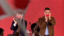 Sánchez acompaña a Gonzalo Caballero en un acto electoral en Ourense