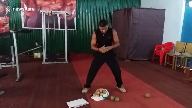 Hammer Head Man of India smashes 15 hard objects in under one minute