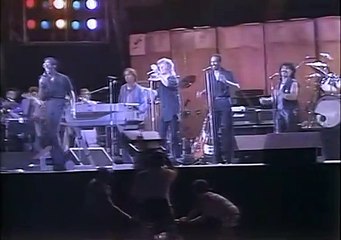 Hall and Oates & David Ruffin - My Girl (Live)