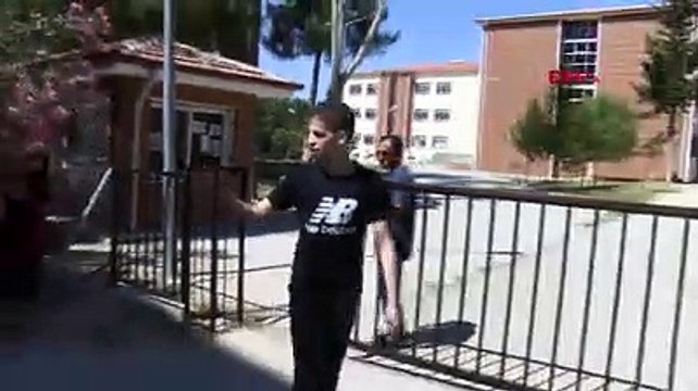 Sınava 1 dakika geç kaldı; salona alınmadı