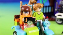 Halloween Trick Or Treat Lego Batman Visits Haunted House Scooby Doo Mystery Mansion   Ghostbusters