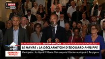 Le discours d'Edouard Philippe dimanche soir après son élection au Havre perturbé par des cris des supporters de  ses adversaires