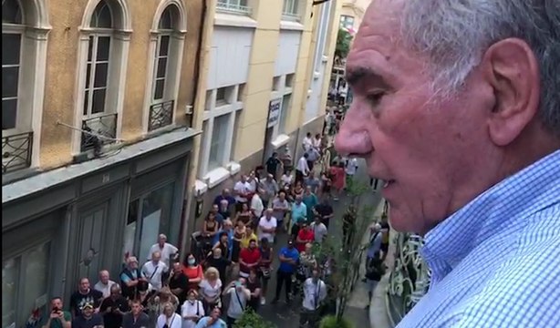 A Carcassonne, le maire sortant Gérard Larrat est réélu