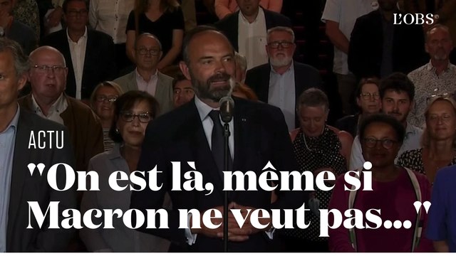 Le discours d'Edouard Philippe légèrement perturbé par des chants anti gouvernement
