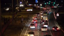-ÖZEL) 43 ilin bağlantı noktasında trafik yoğunluğu...Binlerce vatandaş yollara akın etti