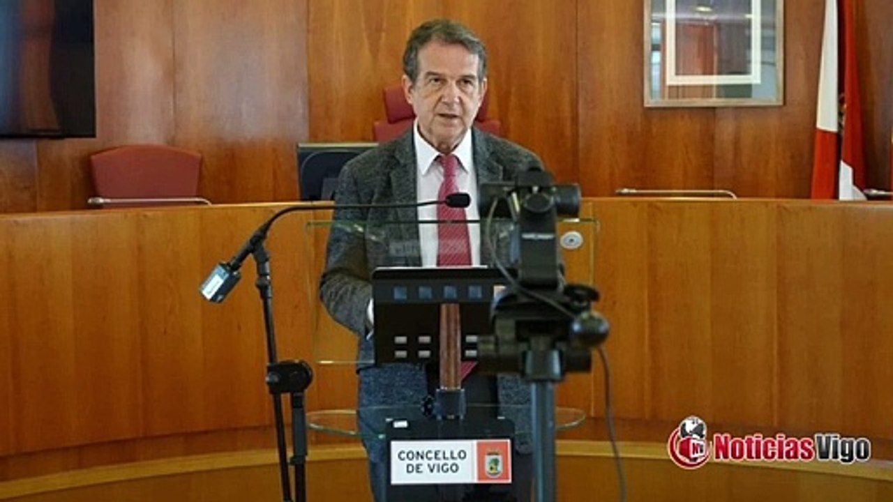 O alcalde de Vigo lembra que o saída sur ferroviaria poderase executar grazas á súa "negociación"