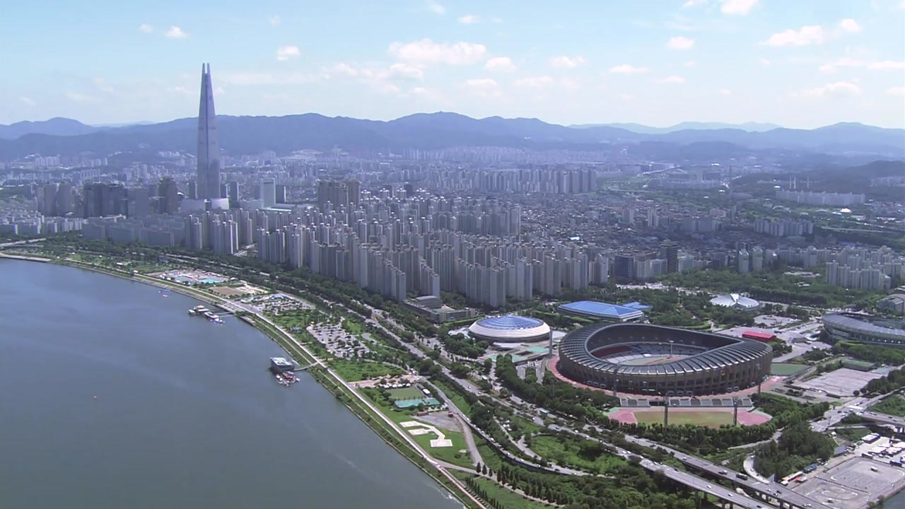 추가 규제 예고했지만..."근본적 재검토 필요" / YTN