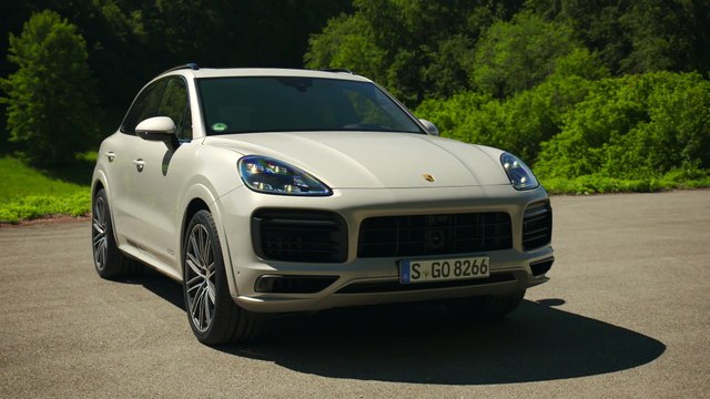 Porsche Cayenne GTS in Cashmere Beige Design Preview