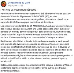 Il fait mousser une rivière avec du liquide vaisselle pour faire « comme dans un jacuzzi »