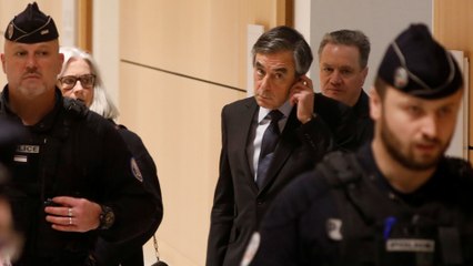 France ex-PM Fillon awaits verdict over corruption case