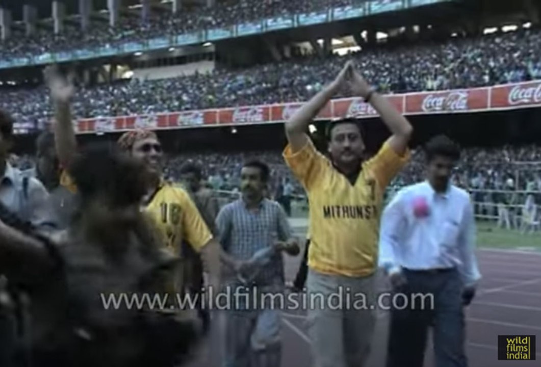 Govinda, Akshay Kumar, Jackie Bollywood stars in friendly football match with Indian cricket team
