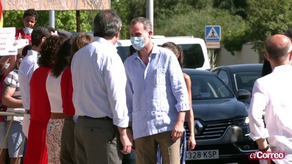 Los Reyes visitan las Tres Mil Viviendas