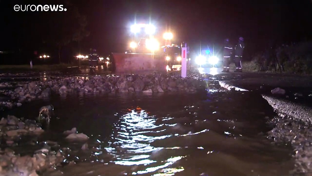 Überschwemmungen in Österreich und Bayern - Unwettergefahr steigt