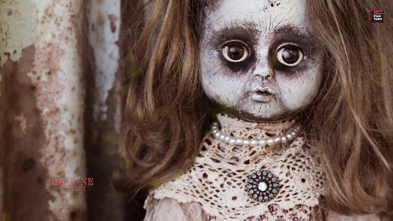 रोबर्ट डॉल की कहानी | robert the doll ki kahani | drawne Kissein | real story of robert doll | bhootiya gudiya | ture story of robert the doll | haunted doll story in hindi | bhootiya gudiya ki kahani hindi mai | drawne kisse