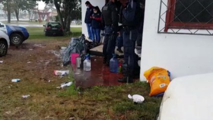 Assistência Social aborda moradores de rua que ocupavam área particular no São Cristóvão