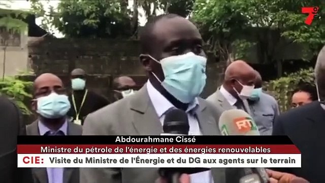 Les agents de la Compagnie Ivoirienne d’Electricité en intervention terrain ont reçu la visite du Ministre Abdourahmane Cissé et du DG de l'entreprise Ahmadou Bakayoko.
