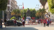 المرصد- بين التحريض على الفوضى وتضخيم الأزمة.. حملة إعلامية مصرية عربية على تونس