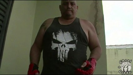 O soco sol do wing chun não tem potência?