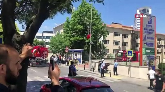 Mehmet Akif Ersoy Kültür Merkezi'nde yangın