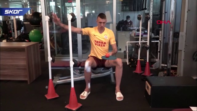 Fernando Muslera antrenörler eşliğinde çalıştı