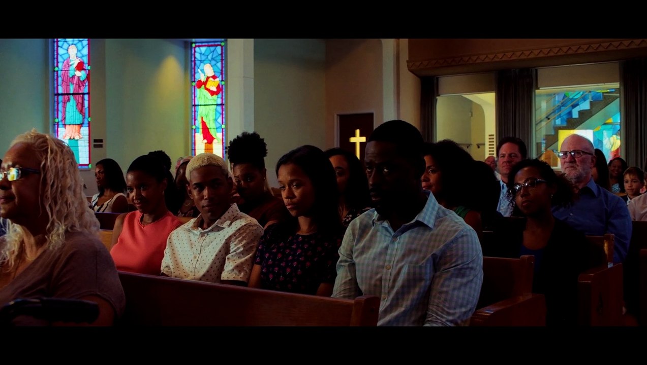 Waves:_Featurette_Light_And_Dark _Deutsch German (2020)