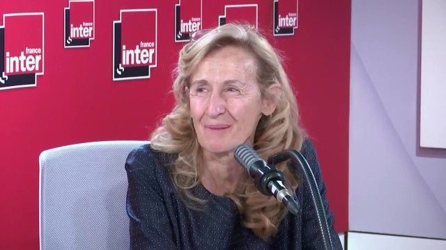 Nicole Belloubet : Il me semble que ce terme de 'séparatisme' a été choisi expressément pour éviter les amalgames construits autour du terme 'communautarisme'.
