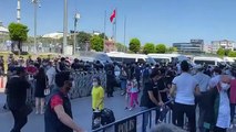 İstanbul Barosu’nun basın açıklaması yapacağı Çağlayan’daki İstanbul Adalet Sarayı’nın  önünde avukatlar toplanmaya başladı