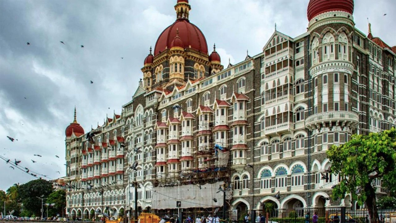 Mumbai's Taj Hotel receives threat call from Pa...